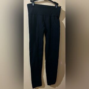 2 pairs of stretchy high waisted leggings!